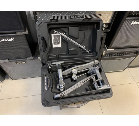 Tama Speed Cobra HP910LSW двойная педаль с приводом на двойной цепи и кейсом в комплекте USED