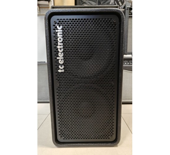 TC Electronic RS212 басовый кабинет, 400 Вт USED