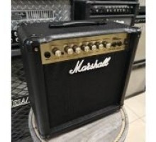 Marshall MG15CDR комбоусилитель гитарный, 15 Вт USED