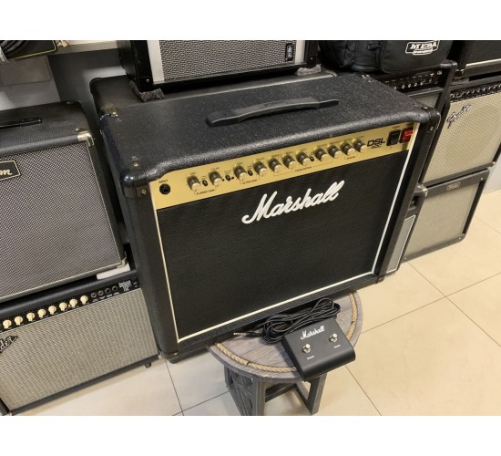 Marshall DSL40C комбоусилитель гитарный ламповый, 40 Вт USED