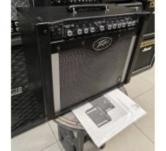 Peavey Envoy 110 гитарный комбоусилитель, 40 Вт USED