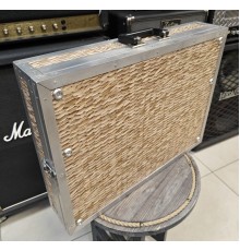 Кейс для гитарных педалей USED