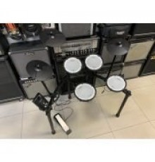 Roland TD-1DMK электронная ударная установка USED