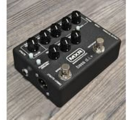 MXR M80 bass d.i.+ басовая педаль - преамп + дисторшн USED