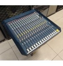 Allen & Heath MixWizard WZ3 16:2 аналоговый микшерный пульт USED