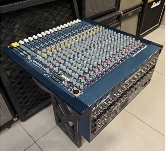 Allen & Heath MixWizard WZ3 16:2 аналоговый микшерный пульт USED