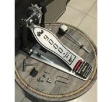 Drum Workshop DW 9000XF Series педаль для бас-барабана, с чехлом USED