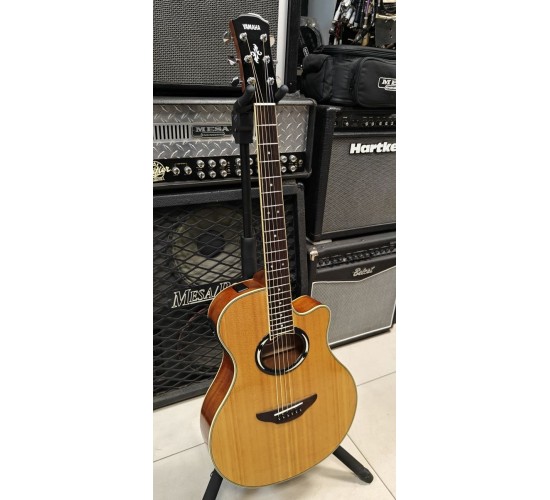 Yamaha APX-500III электроакустическая гитара, цвет натуральный USED