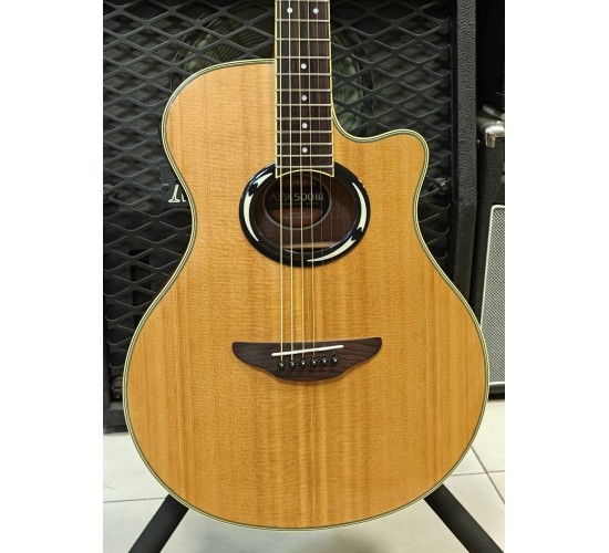 Yamaha APX-500III электроакустическая гитара, цвет натуральный USED