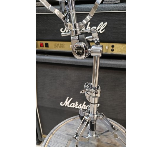 Pearl S-1000 Стойка под малый барабан (12-14