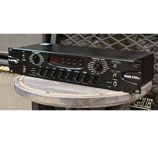 Line 6 Bass Pod Pro студийный басовый процессор USED