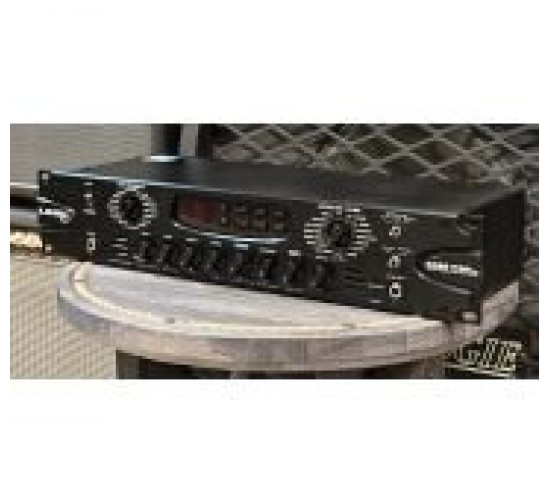 Line 6 Bass Pod Pro студийный басовый процессор USED