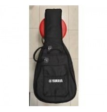 Yamaha чехол для акустической гитары, плотный, утеплённый USED