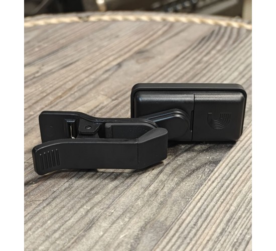 Planet Waves PW-CT-17BK Eclipse Тюнер на прищепке, черный USED