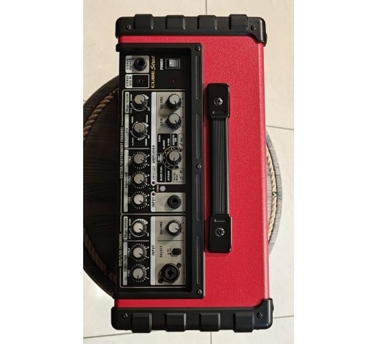 Roland Cube Street RD гитарный комбоусилитель USED