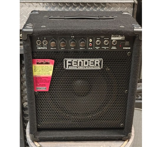 Fender RUMBLE 25 комбоусилитель басовый USED