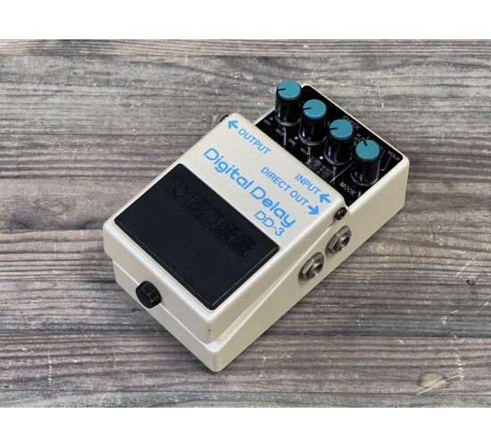 Boss DD-3 педаль гитарная Digital Delay, Япония USED
