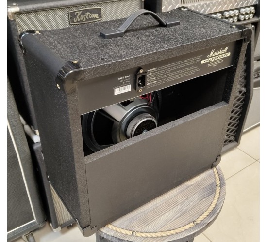 Marshall Valvestate VS30R гитарный транзисторный комбоусилитель, Англия USED