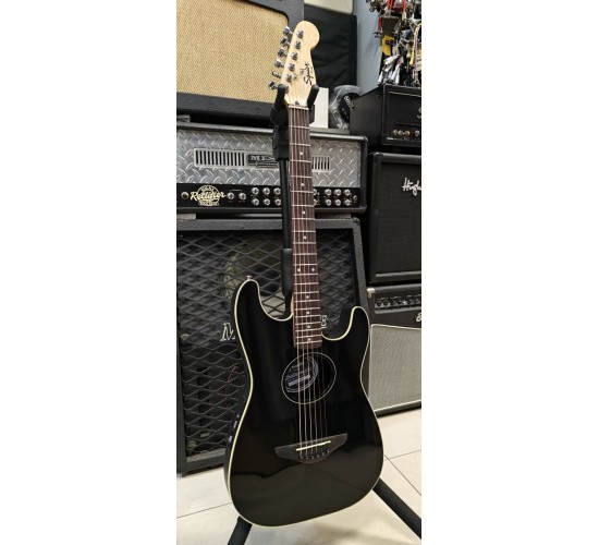 Fender Squier Stratacoustic Black электроакустическая гитара, дредноут, цвет черный USED