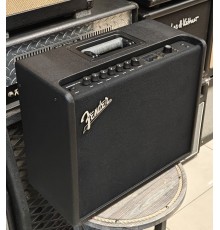 Fender Mustang GT 100 моделирующий гитарный комбоусилитель, 100 Вт USED