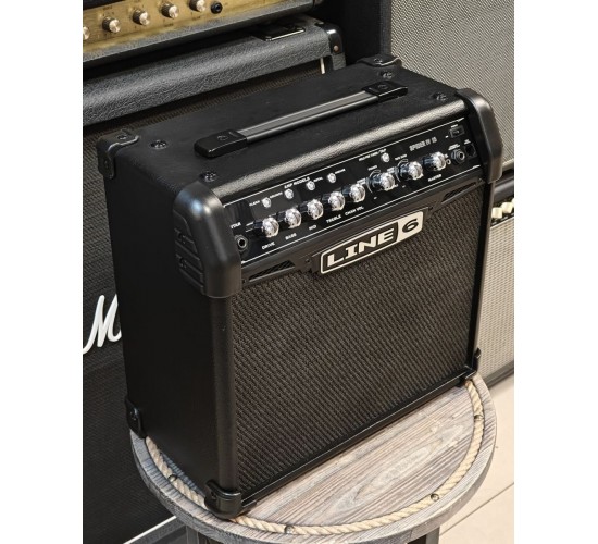 Line 6 Spider IV 15 моделирующий гитарный комбоусилитель USED