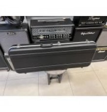 Кейс универсальный для электрогитары типа Telecaster, Stratocaster, Superstrat USED