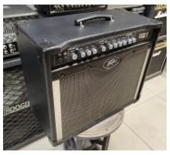 Peavey Bandit 112 транзисторный гитарный комбоусилитель USED