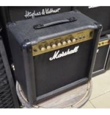 Marshall G15R CD гитарный комбоусилитель, 25 Вт USED