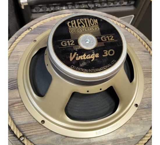 Celestion G12 Vintage 30 (T3904A) динамик для гитарных комбо 16Ohm, 12