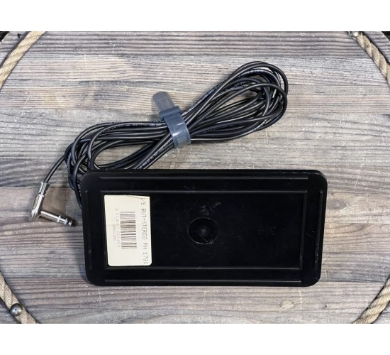 Peavey Remote Switch Оригинальный двухкнопочный футсвич USED