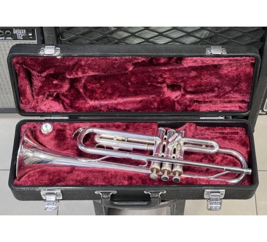 Yamaha YTR-1310S труба, Япония USED