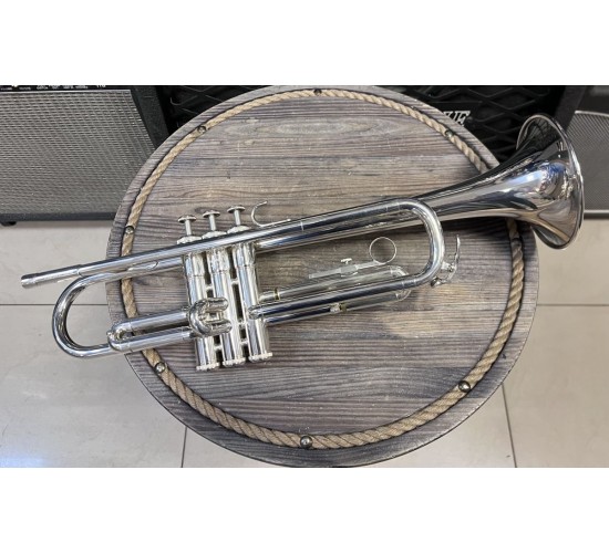 Yamaha YTR-1310S труба, Япония USED