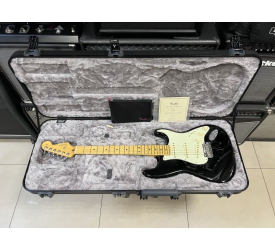 Fender American Professional II Stratocaster электрогитара, цвет черный, США USED
