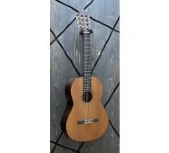 Yamaha CG-150SA классическая гитара USED