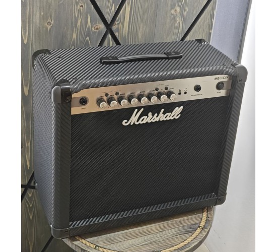 Marshall MG30CFX гитарный транзисторный комбоусилитель, 30 Вт USED