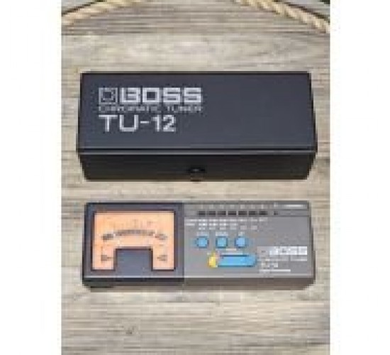 Boss TU-12 Tuner хроматический тюнер, в чехле USED