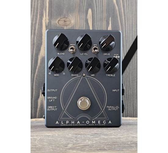 Darkglass Electronics Alpha Omega предусилитель, дисторшн для бас-гитары USED