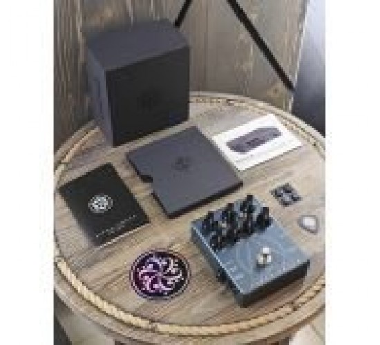 Darkglass Electronics Alpha Omega предусилитель, дисторшн для бас-гитары USED