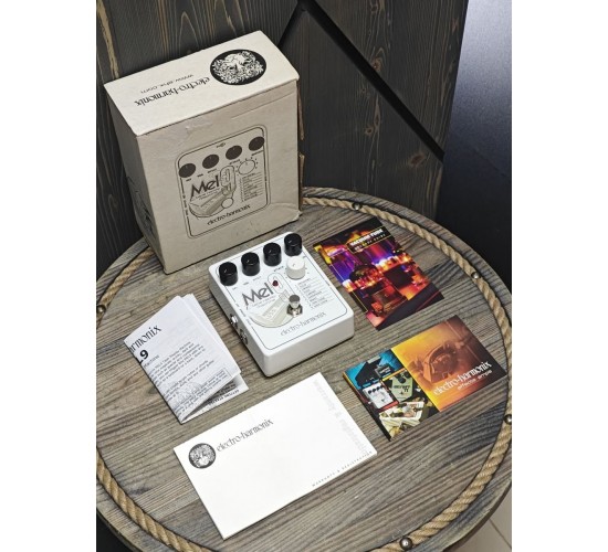Electro-Harmonix MEL9 Tape Replay machine гитарный эффект синтезатор, выставочный образец.