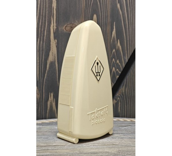 Wittner 832 Taktell Piccolo Ivory метроном, цвет слоновая кость, Германия USED