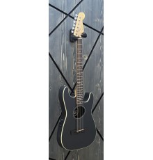Fender Stratacoustic Black электроакустическая гитара, цвет черный USED