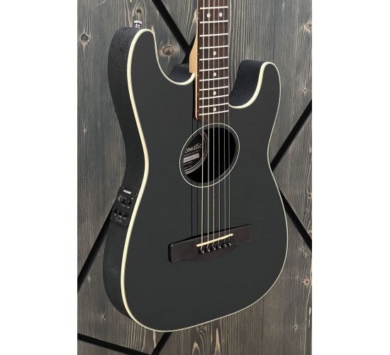 Fender Stratacoustic Black электроакустическая гитара, цвет черный USED