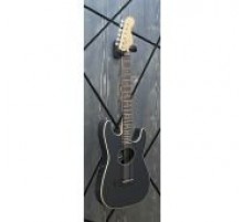Fender Stratacoustic Black электроакустическая гитара, цвет черный USED