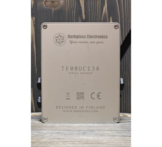 Darkglass Electronics Microtubes B7K V2 Aux басовый эффект USED