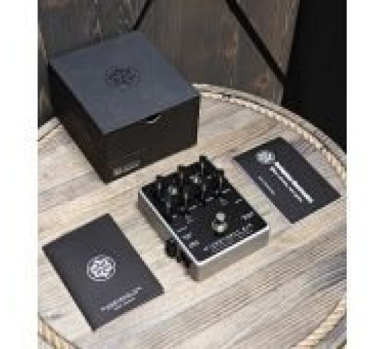 Darkglass Electronics Microtubes B7K V2 Aux басовый эффект USED