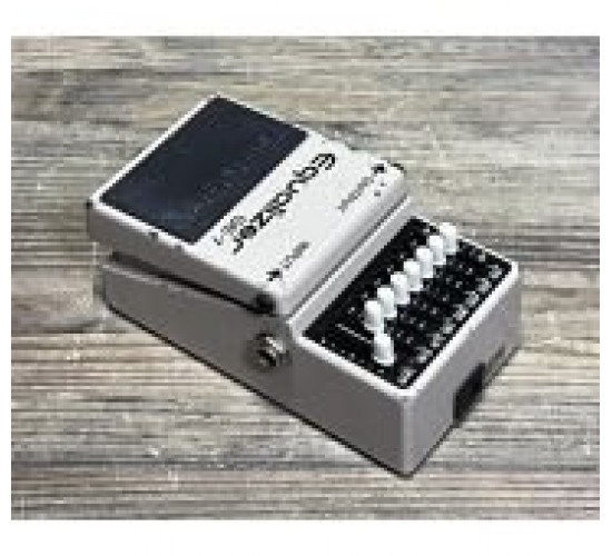 Boss GE-7 педаль гитарная, эквалайзер, Япония USED