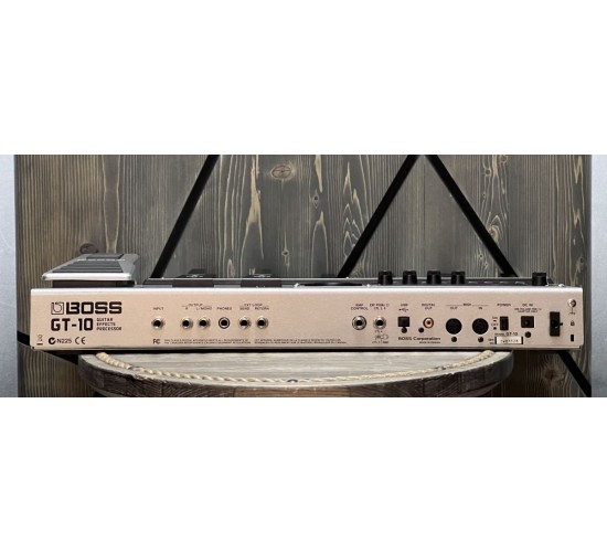 Boss GT-10 гитарный процессор эффектов USED