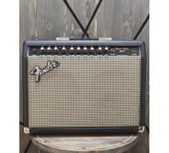 Fender SVD-20 Studio Valve Drive ламповый гитарный комбоусилитель USED