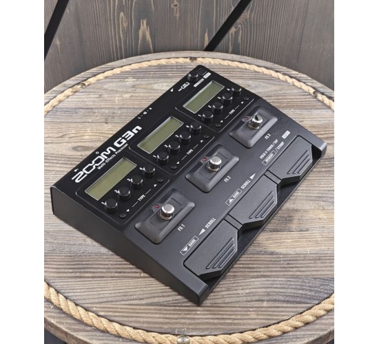 Zoom G3N гитарный процессор эффектов и симулятор усилителя USED