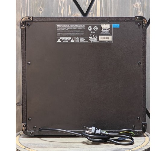 Marshall MG15R двухканальный транзисторный гитарный комбоусилитель USED